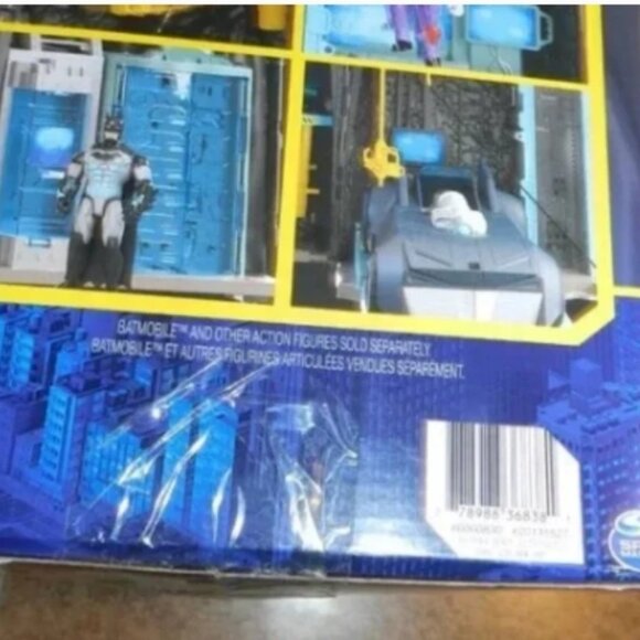 Batman Bat-Tech Batcave Giant Transforming Playset DC Comics🆕⌚📦🏃💨🚚 - Picture 14 of 16